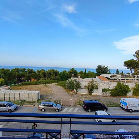 Appartamento Con Piscina Green Bay Village Pineto Ngoại thất bức ảnh