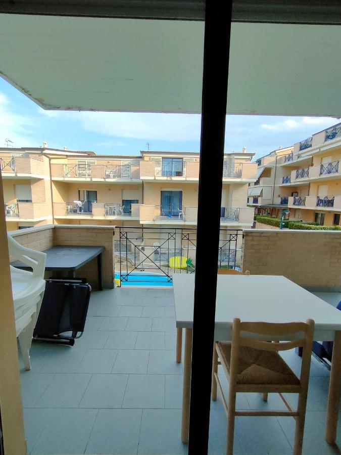 Appartamento Con Piscina Green Bay Village Pineto Ngoại thất bức ảnh
